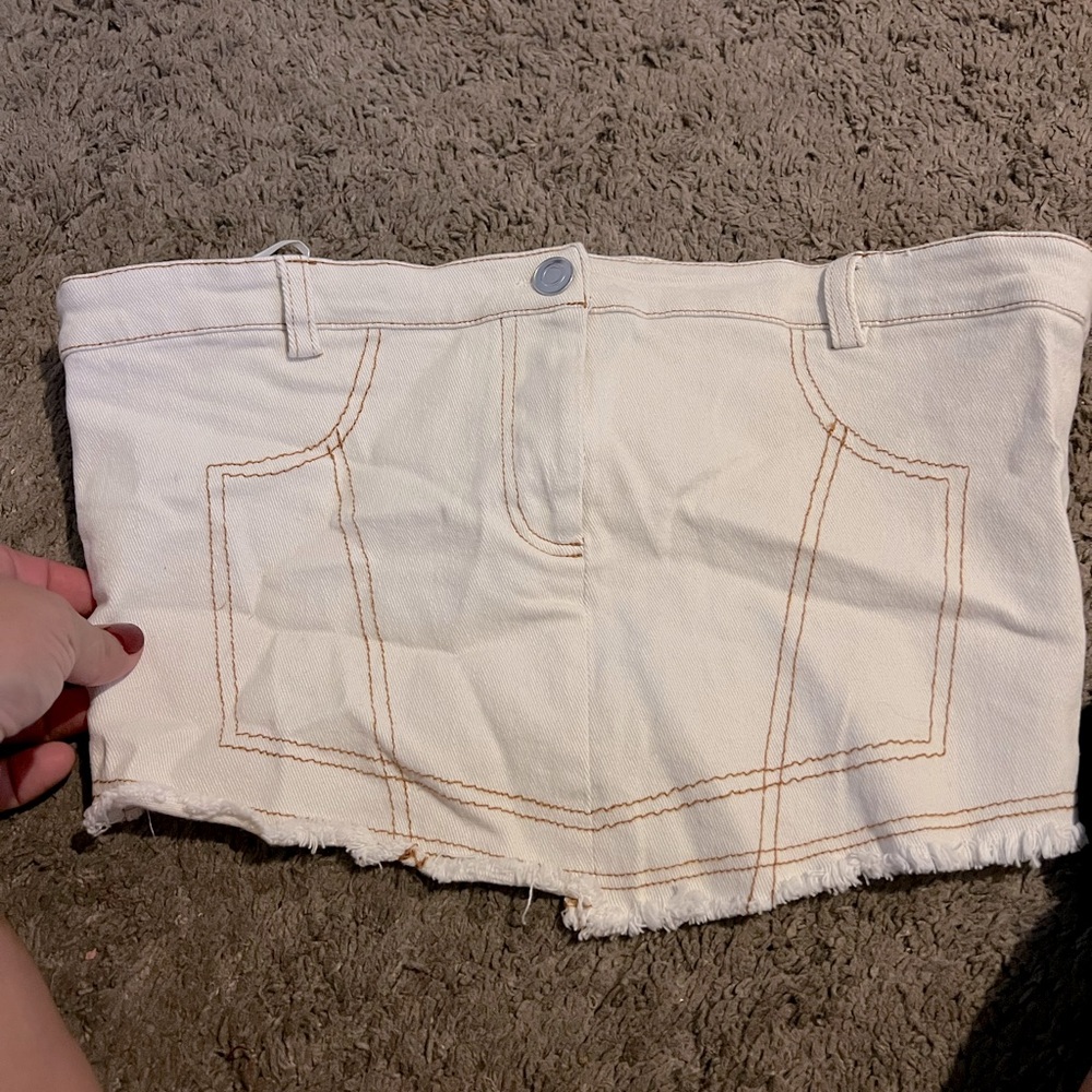 Size (M)